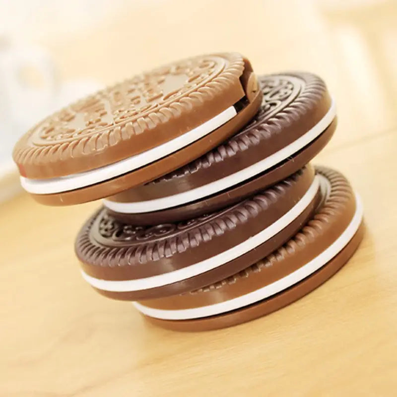 1 pc Cookie Shaped Compact Mirror with Built-In Comb